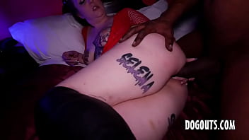 ebony midget porn