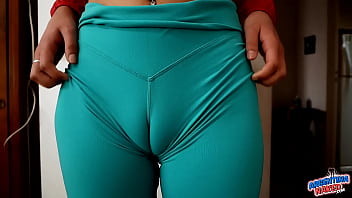 cameltoe tease