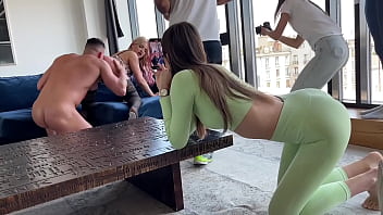 girls who like to fuck in public