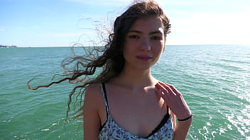 18yo defloration