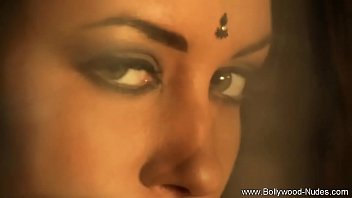 bollywood actress sunny leone porn video