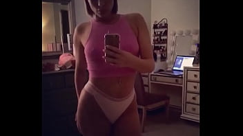 plump latina pussy