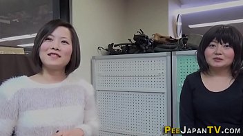 peeing compilation
