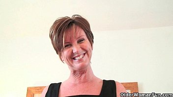 milf sucks big dick