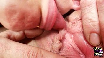 lesbian eating cum from pussy