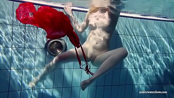 anal at the pool