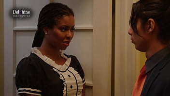 kira noir ass