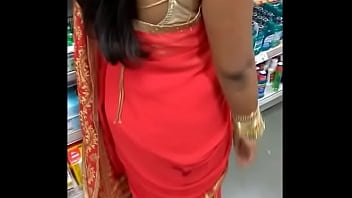 bade boobs wali