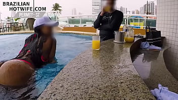 sex video in the swimming pool