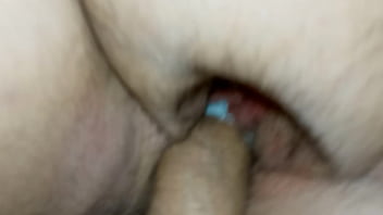 guy eating pussy close up